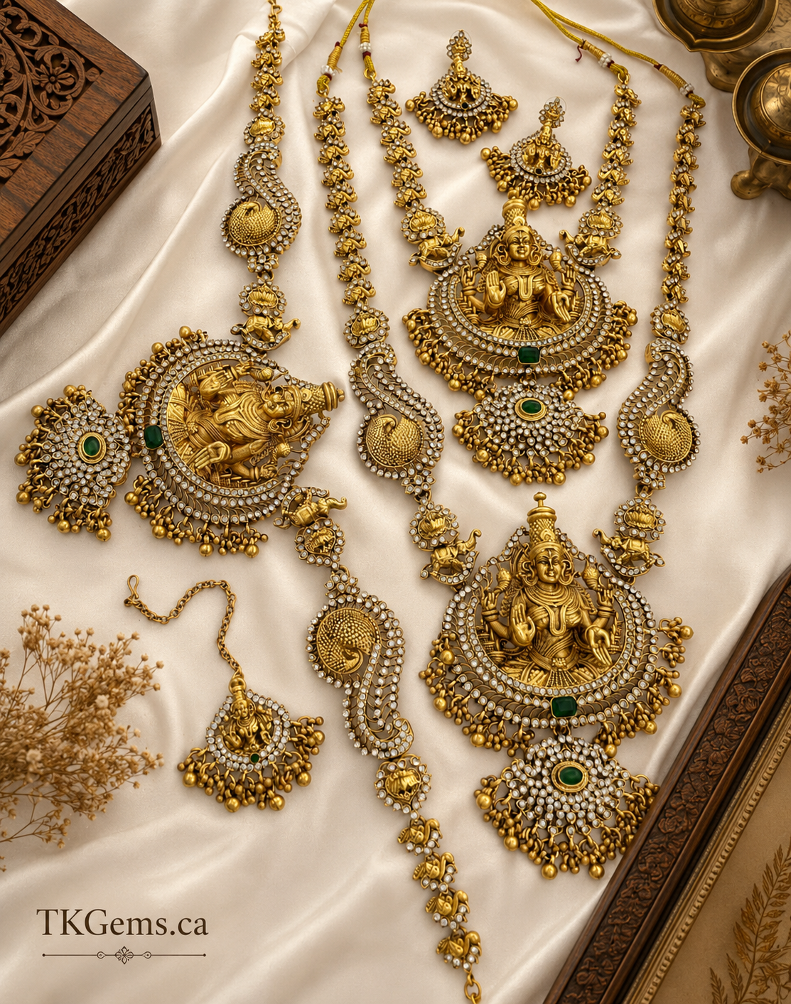 Maharani Divine Temple Bridal Set