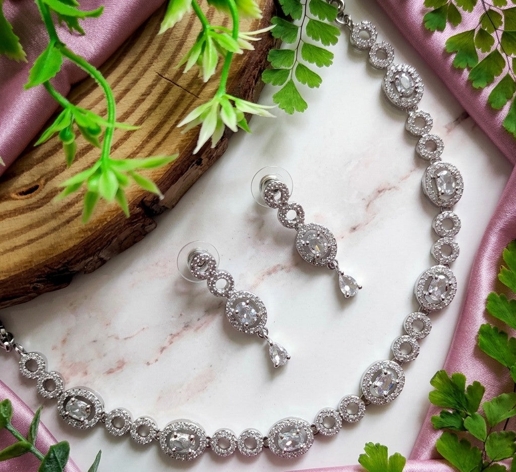 Timeless Sparkle, Pure Elegance