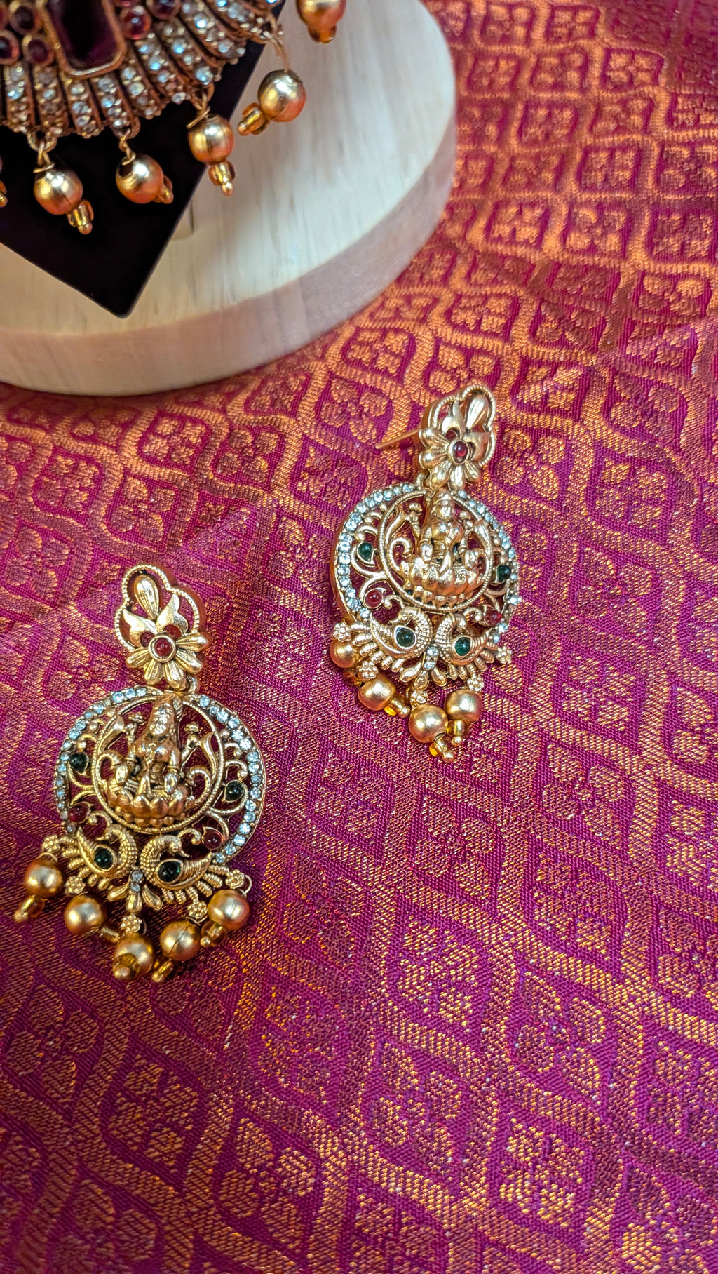 The Goddess Glow Jewelry Set
